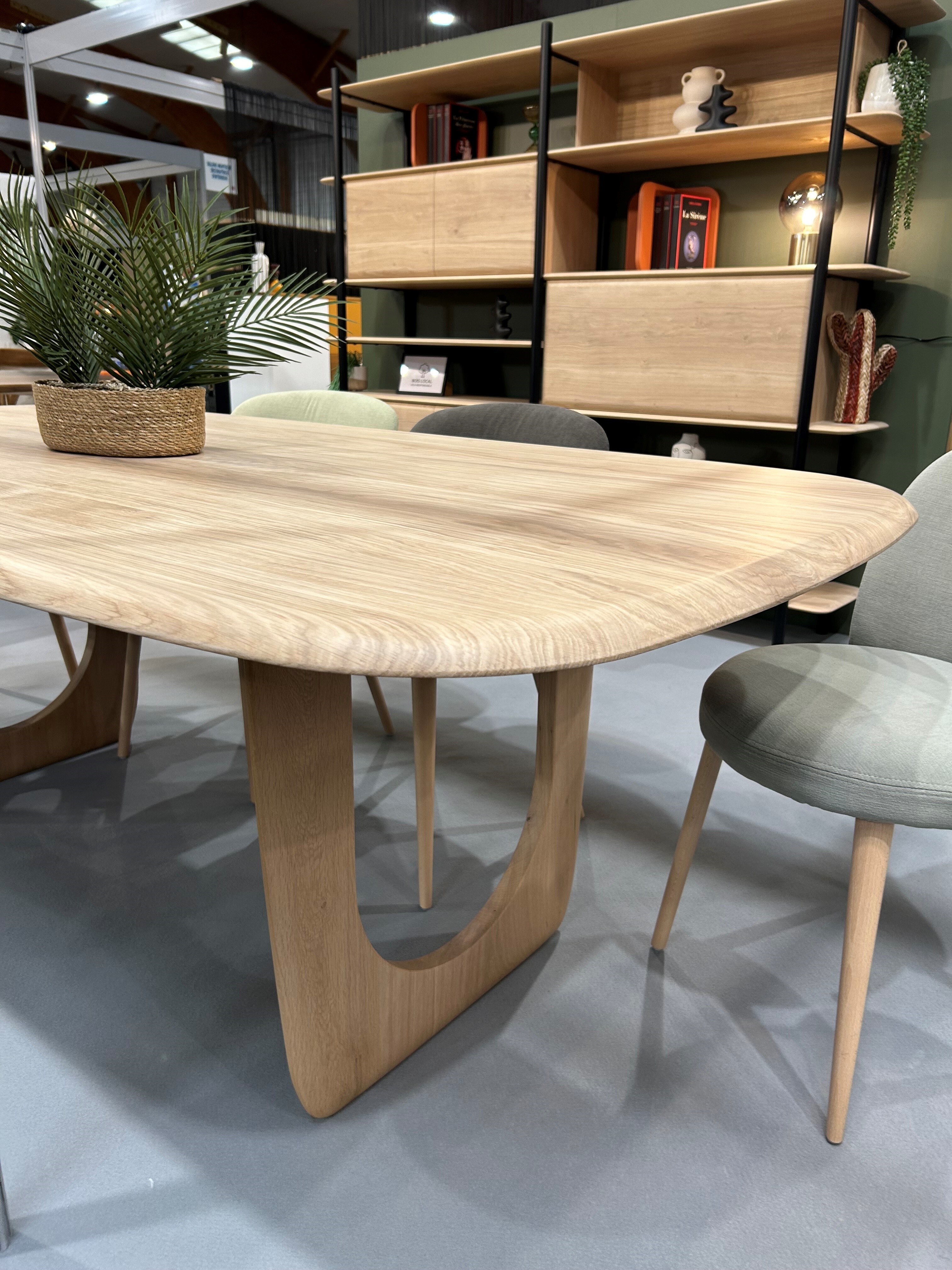 Table ovale Noyer naturel U1838PUNN